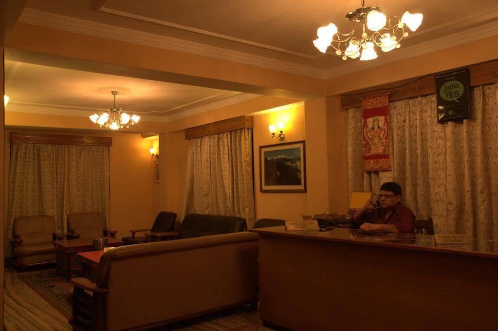 Sai Kripa Hotel Гангток Екстериор снимка